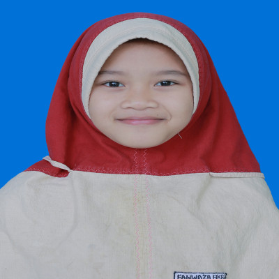 foto profil Fawwaza Fikratuha An Nadjibah